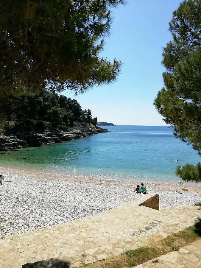 Apartments Jadranka Ivana Pula 0*,  Croatia